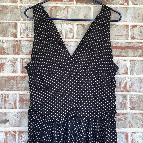 Ronni Nicole Black Gold Polka Dotted Wrap Sleeveless Skater Dress - Picture 6 of 10